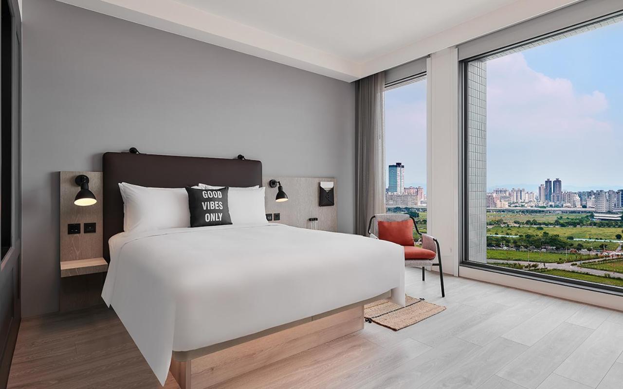 Moxy Taichung Exterior foto
